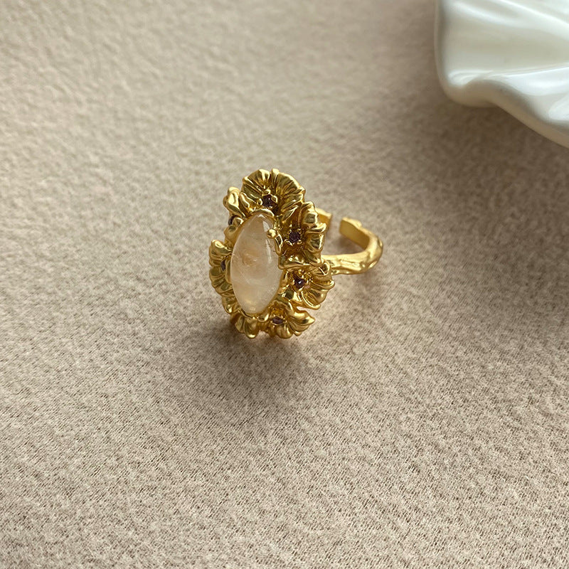 Horse Eye Datura Flower Ring
