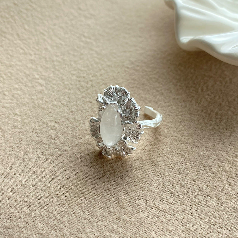 Horse Eye Datura Flower Ring