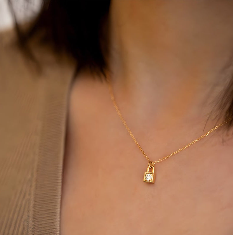 925 Silver Mini Single Diamond Lock Pendant Necklace