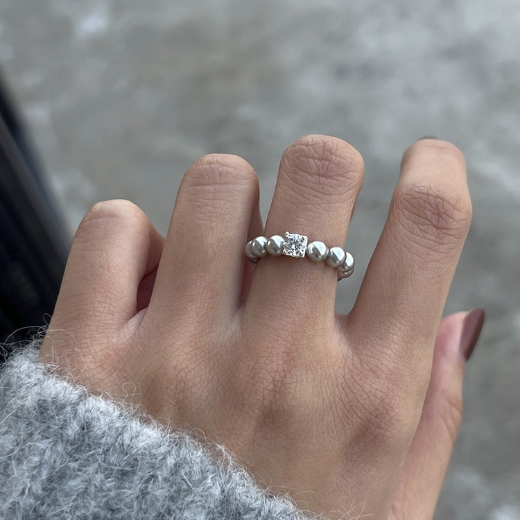 925 Silver Small Cubic Zirconia Pearl Stretch Ring