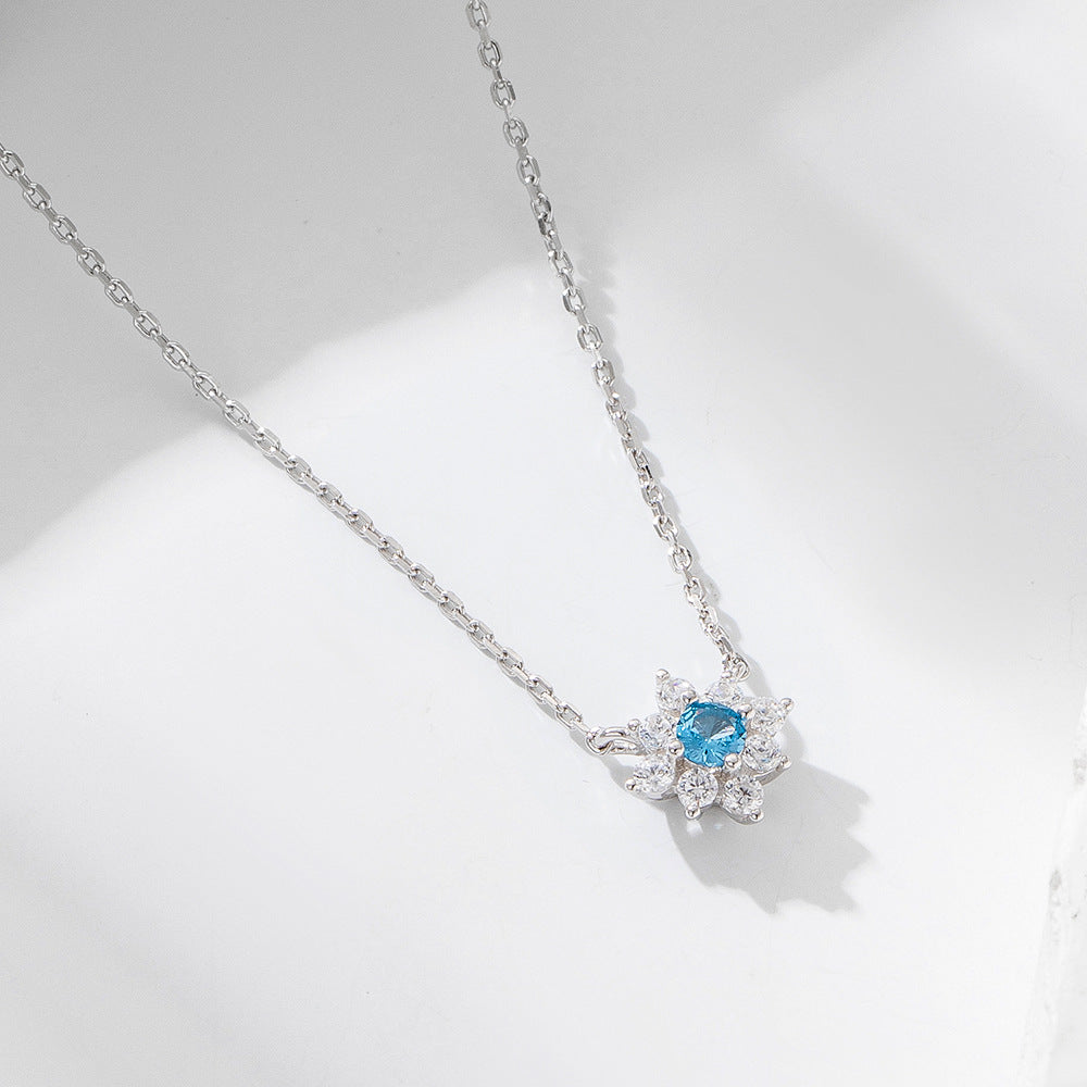 925 Silver Micro-inlaid Cubic Zirconia Flower Pendant Necklace