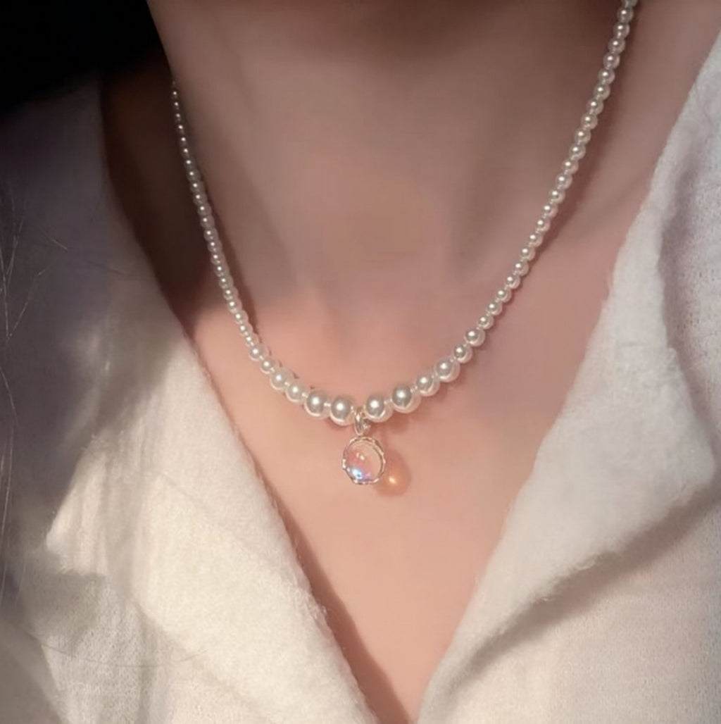 925 Silver Iridescent Gradient Pendant Pearl Necklace