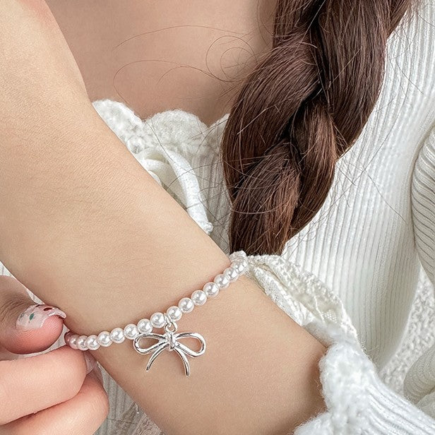 925 Silver Bow White Shell Pearl Bracelet