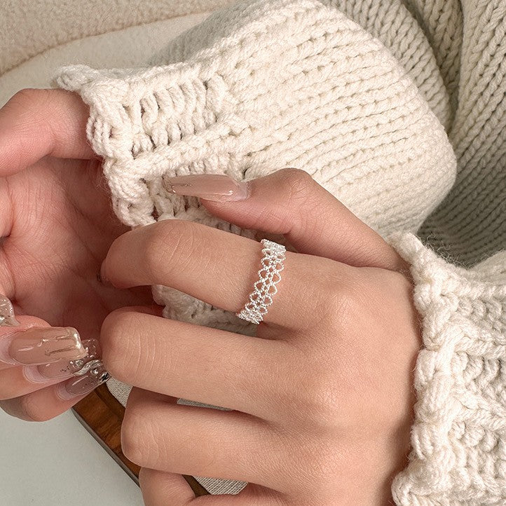 925 Silver Hollow Lace Heart Ring