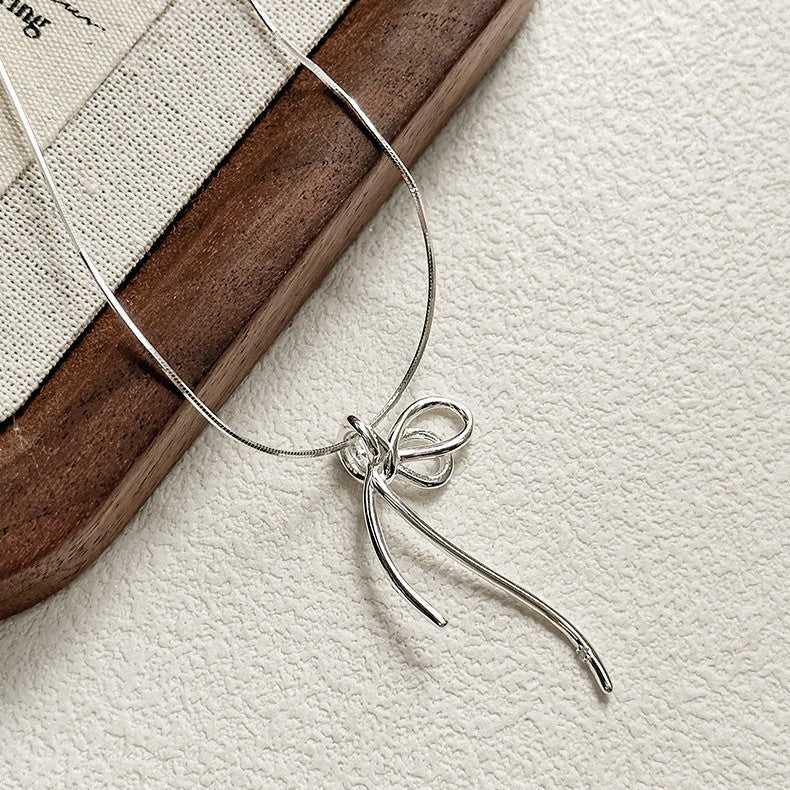 925 Silver Bowknot Line Necklace