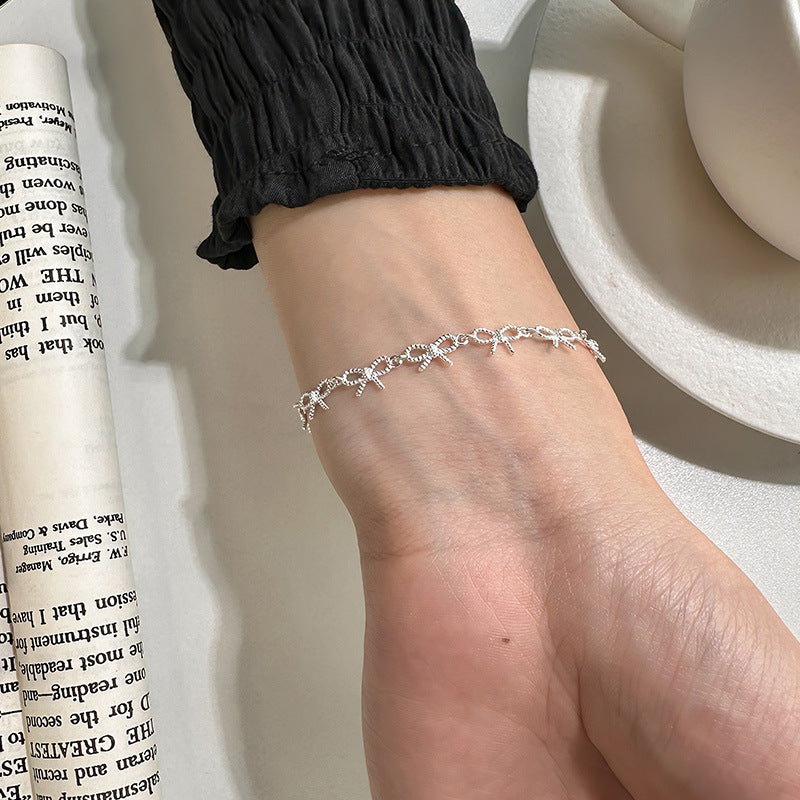 925 Silver Hollow Bow Bracelet