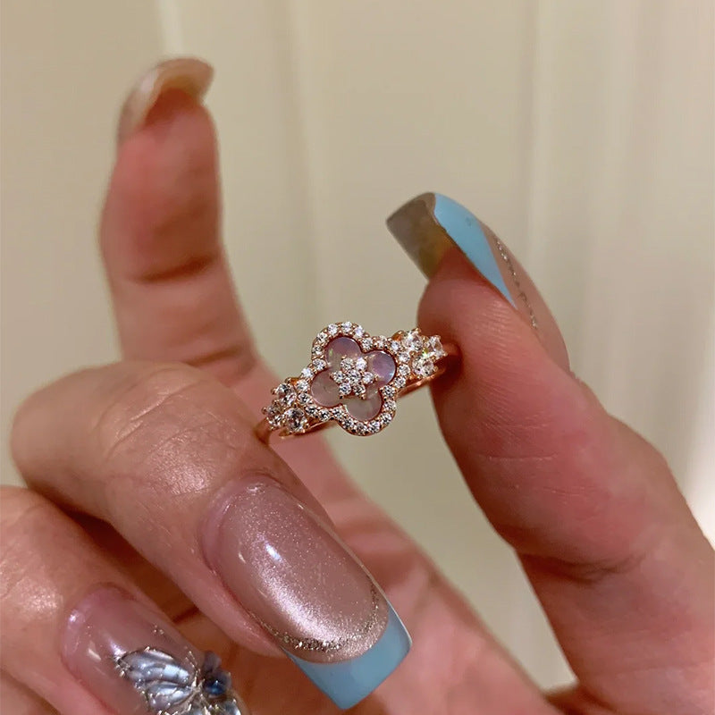 925 Silver Pink Shell Four-Leaf Clover Ring