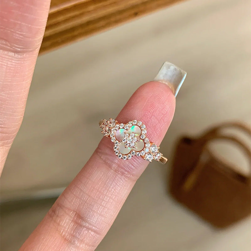 925 Silver Pink Shell Four-Leaf Clover Ring
