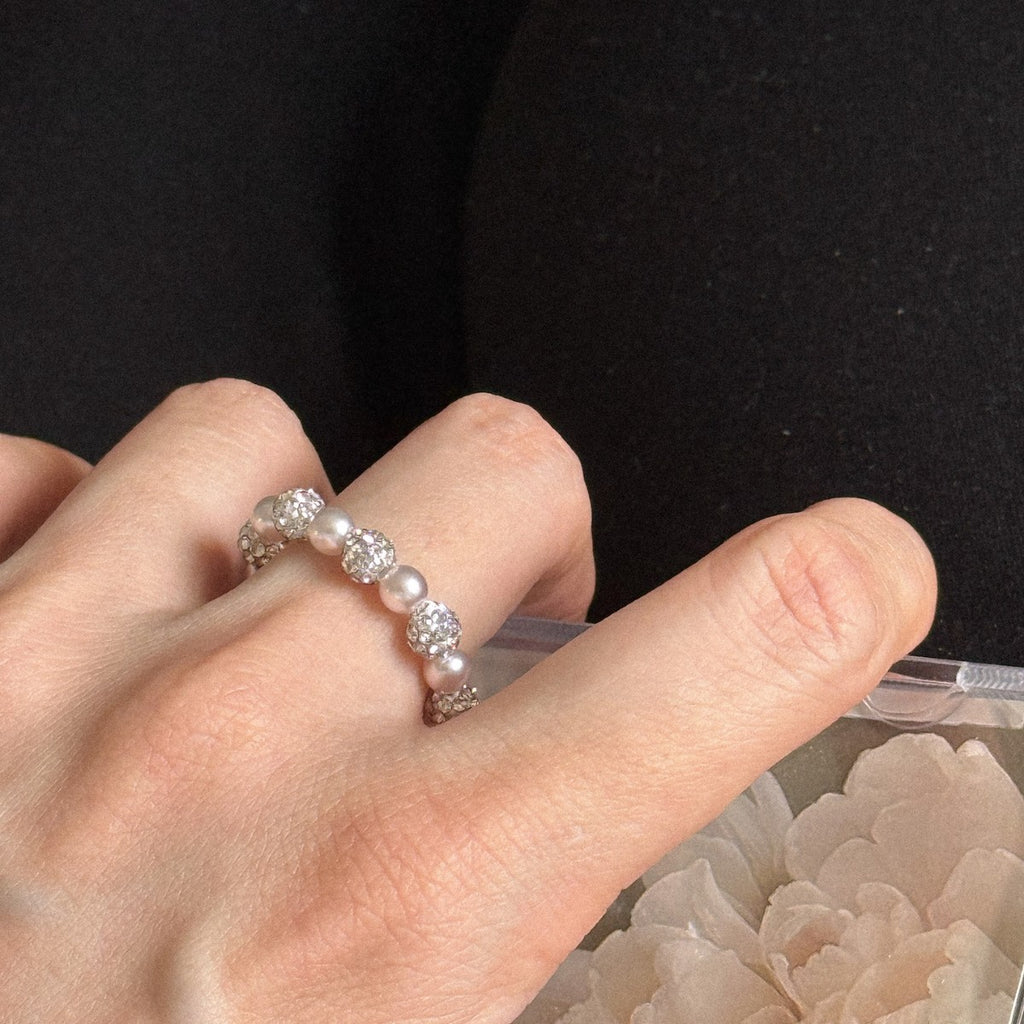 Manta Rose Pink Pearl Zircon Elastic Ring