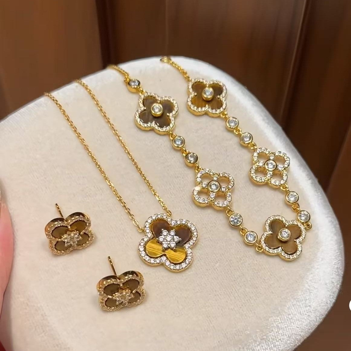 925 Silver Tiger's Eye Four-Leaf Clover Necklace Bracelet Earrings Set