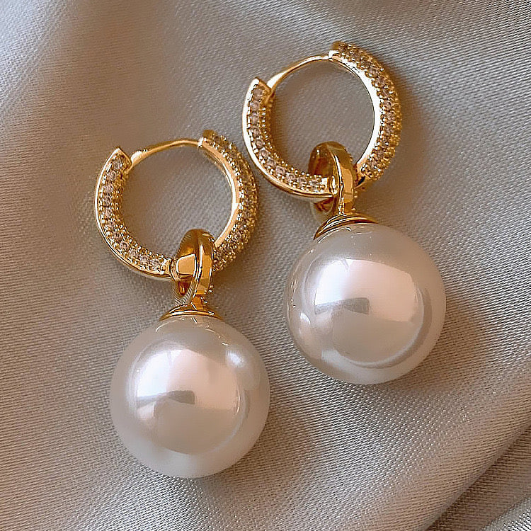 18K Gold Hoop Pearl Earrings