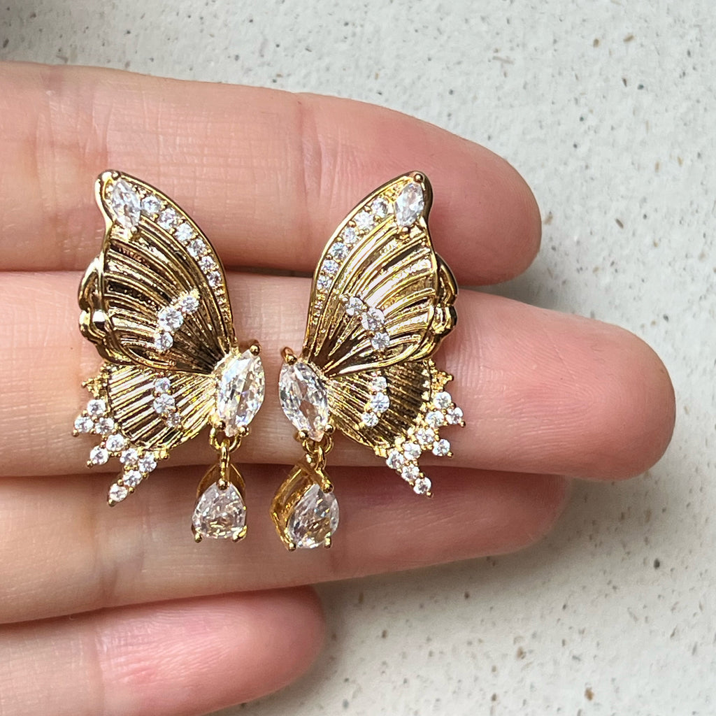 18K Gold Butterfly Teardrop Zircon Earrings