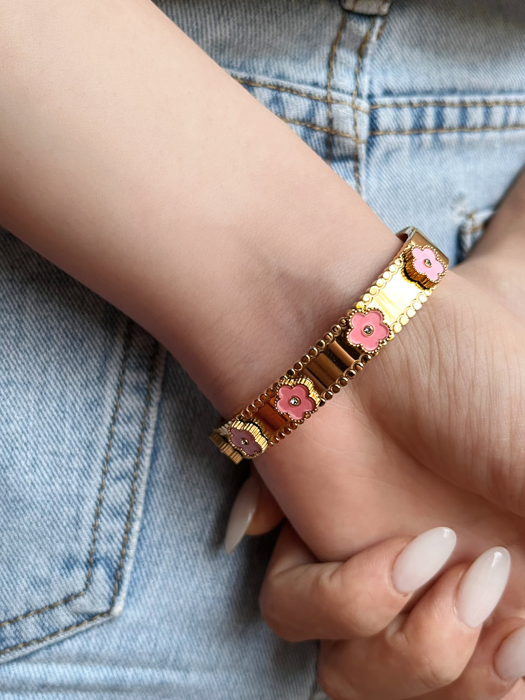 Cloisonné Four-Leaf Clover Bracelet