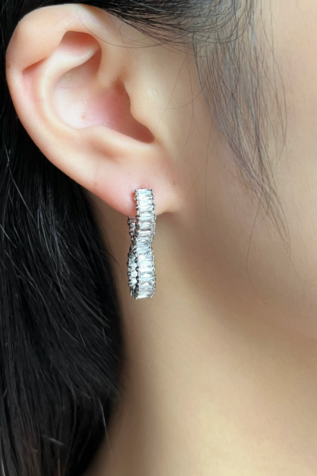 Line Cross Zircon Earrings