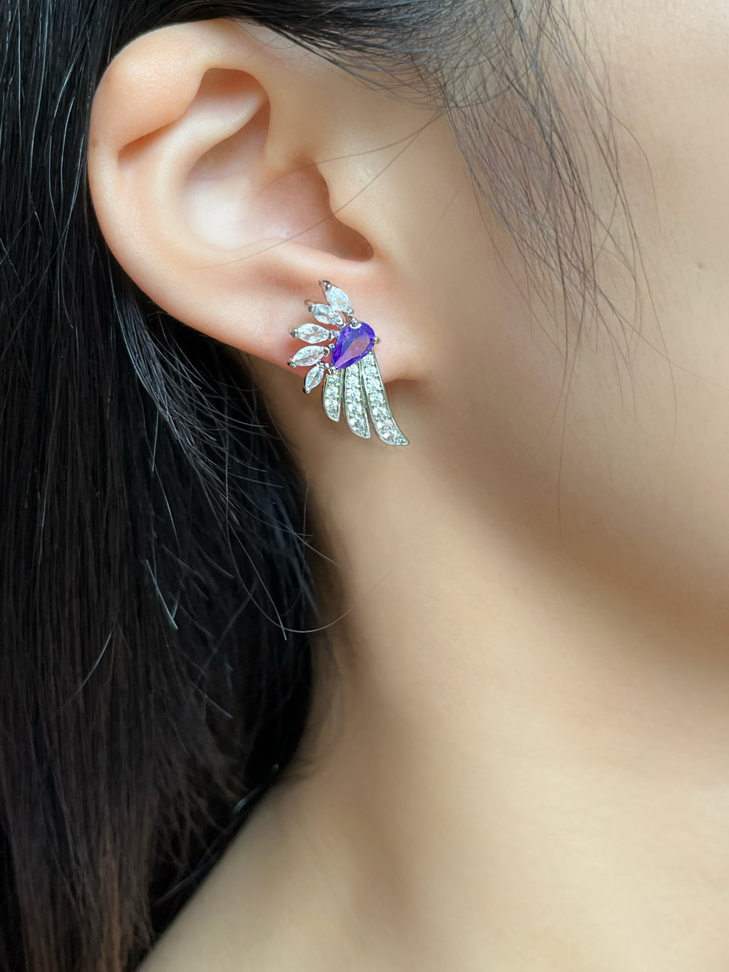 Wing-shaped Zircon Stud Earrings