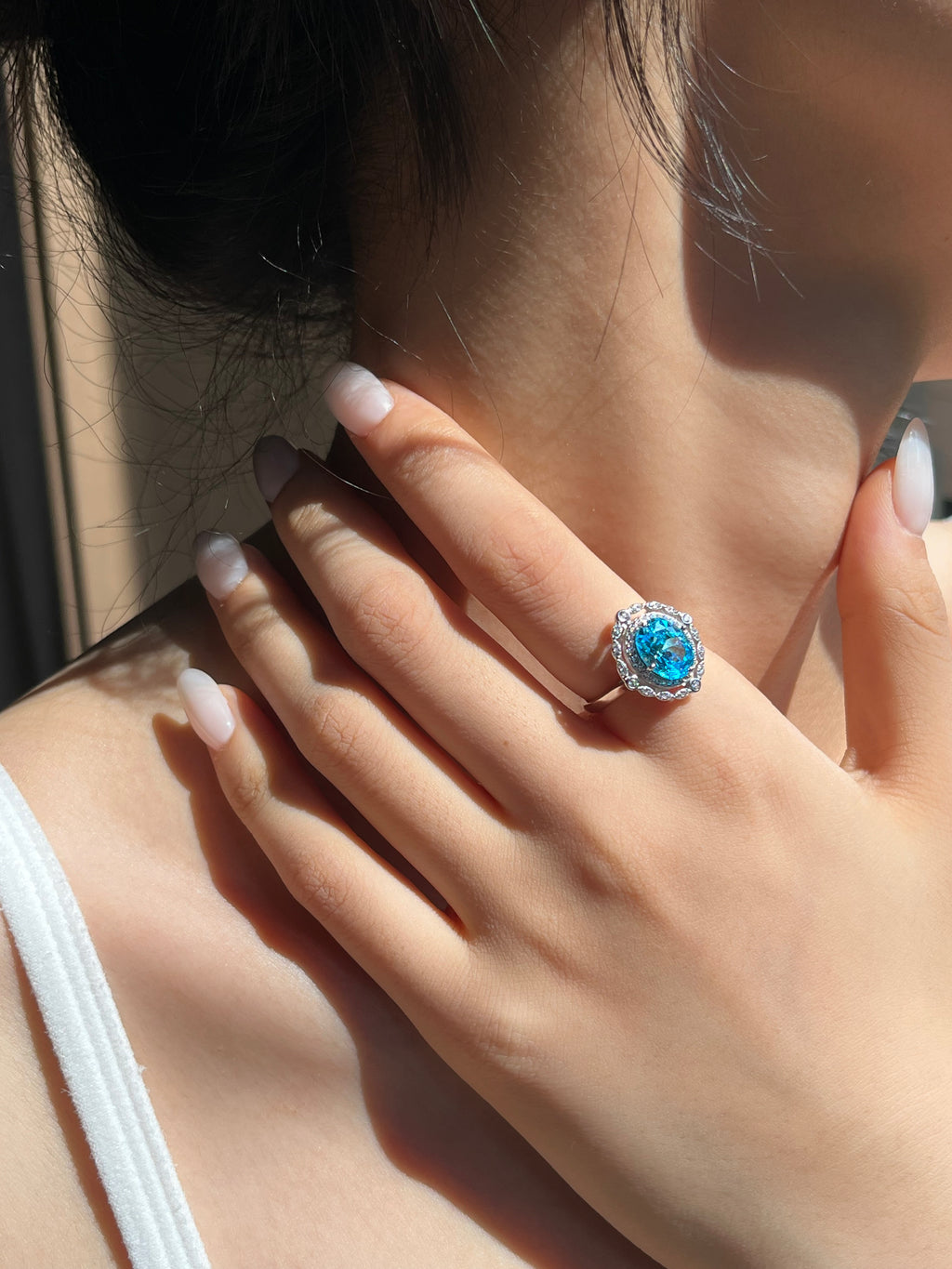 925 Silver Round Blue Zircon Ring
